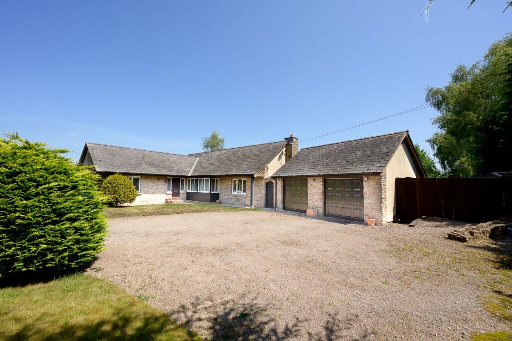 Main image of property: The Lakes, Hereford