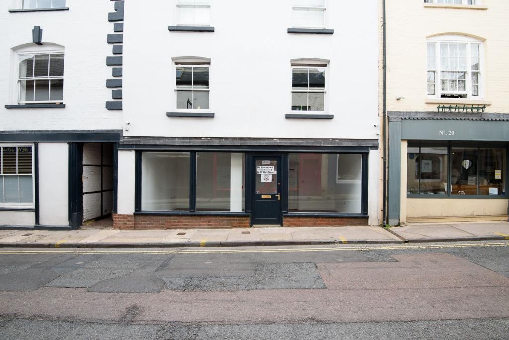 Shop for rent in High Street, RossonWye, HR9