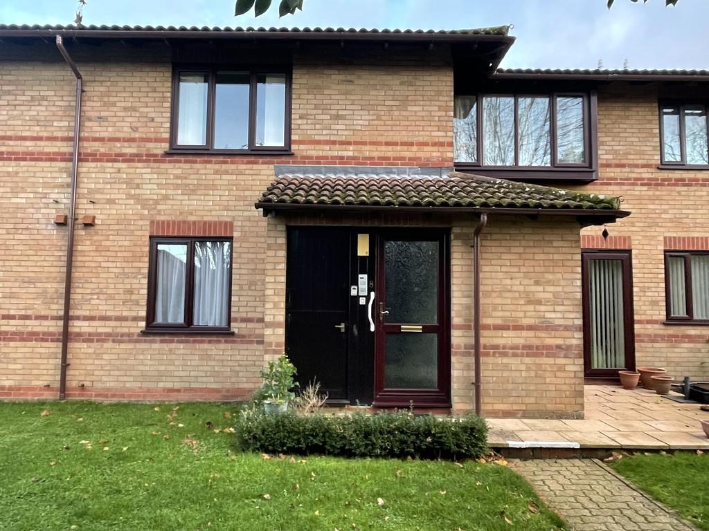 1 bedroom flat for sale in Kendal Gardens, Basingstoke, RG22