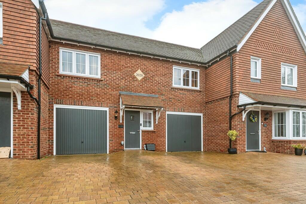 1 bedroom apartment for sale in Doric Avenue, Chineham, Basingstoke, RG24