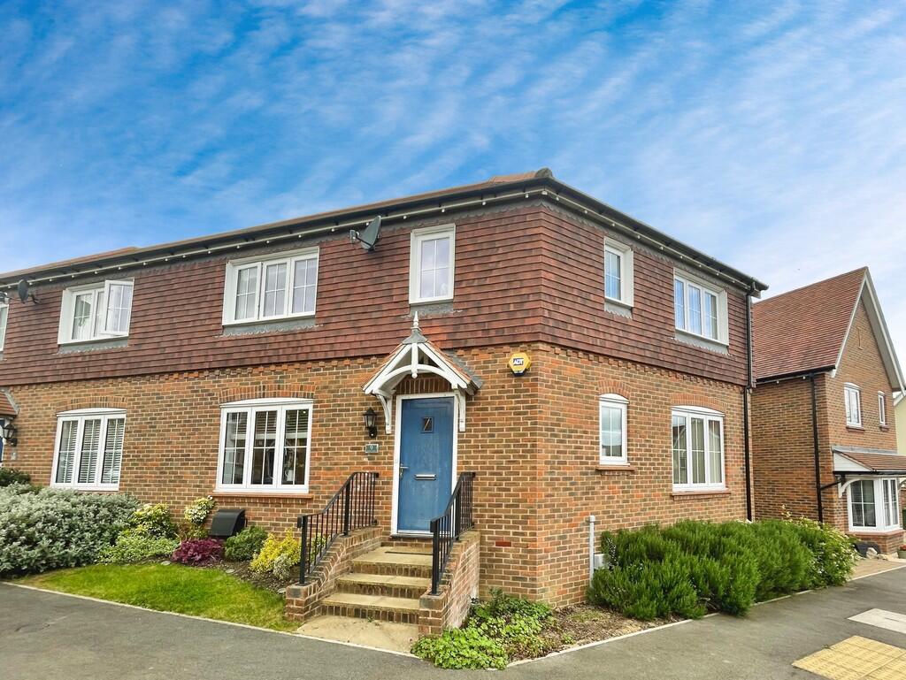 Main image of property: Cornice Road, Vyne Park, Chineham