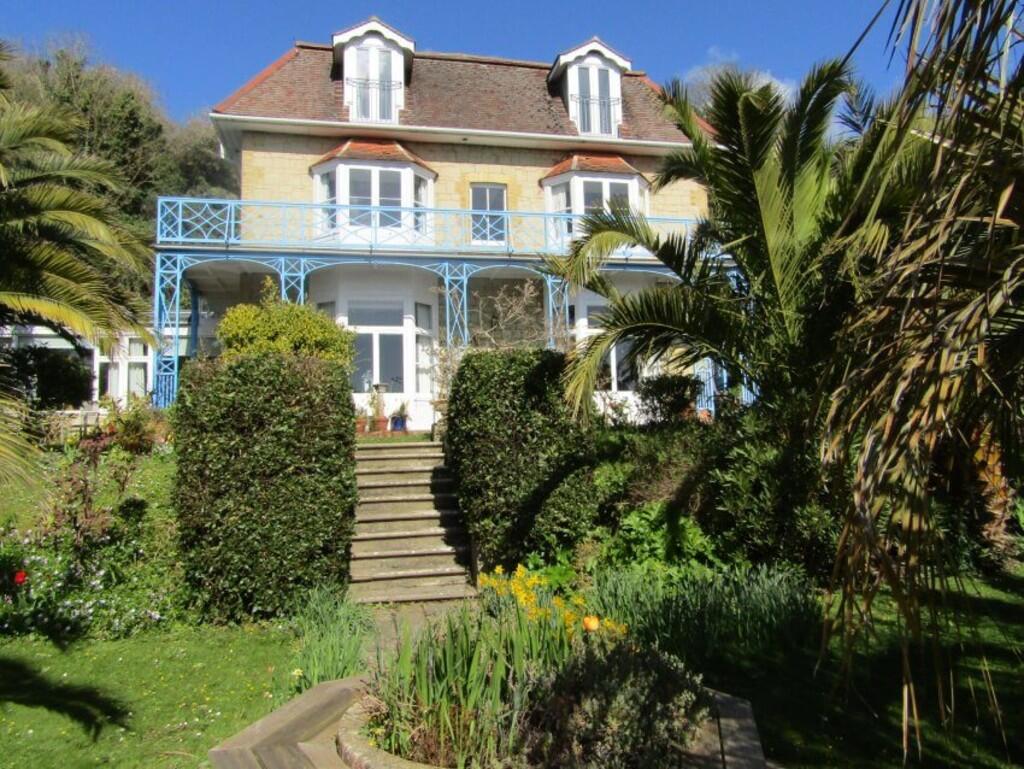 Main image of property: St Maur Guest House