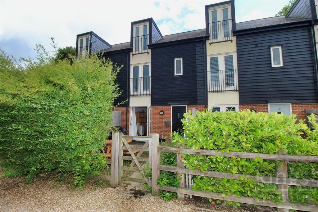 3 bedroom house for sale in Baldock Road, Buntingford, SG9