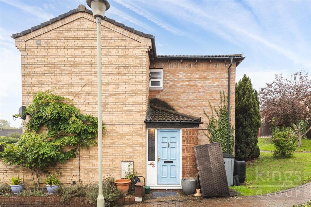 Main image of property: Hertingfordbury Road, Hertford