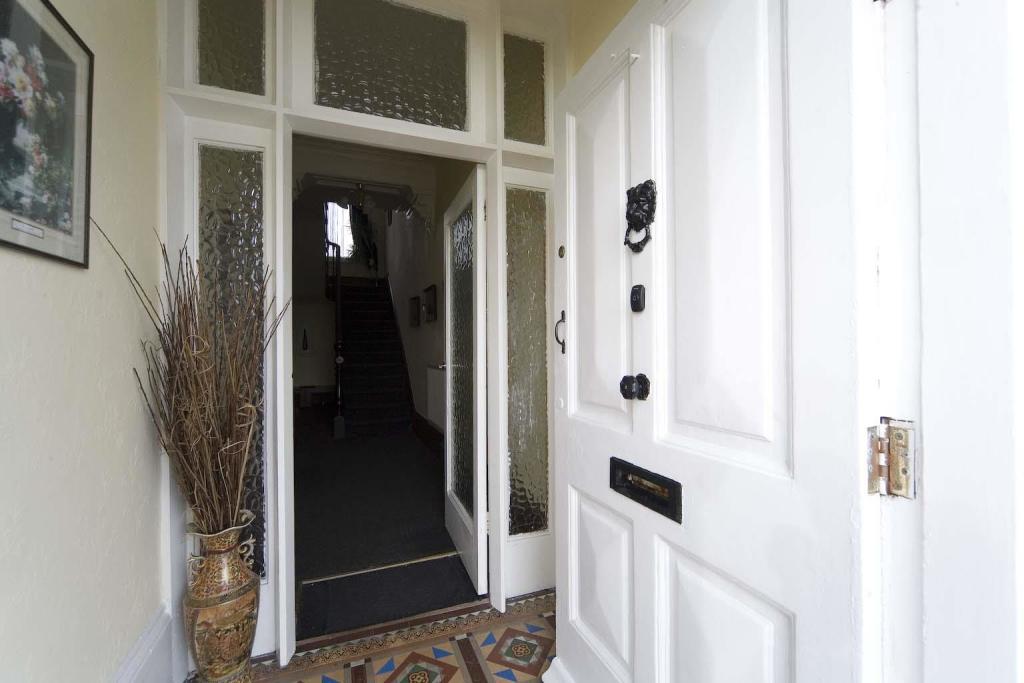 6 bedroom terraced house for sale in Henry Smith Terrace, Hartlepool, TS24