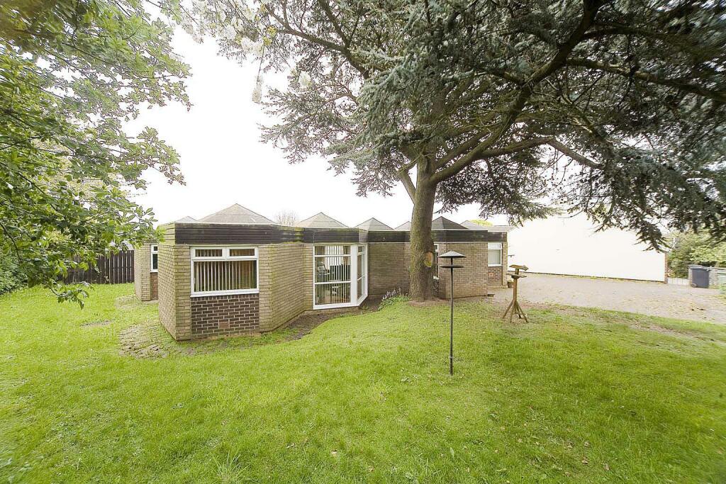 4 bedroom detached bungalow for sale in Verner Road, Hartlepool, TS24
