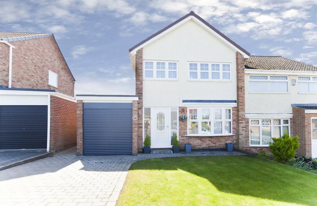 3 bedroom semidetached house for sale in Crowland Road, Hartlepool, TS25