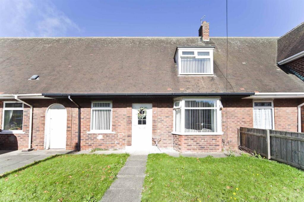 2 bedroom terraced house