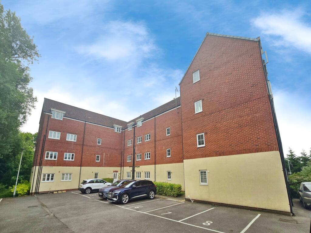 Main image of property: Blaen Bran Close , Cwmbran, Torfaen