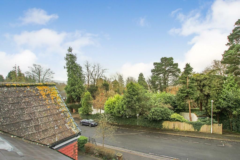 1 bedroom apartment for sale in Fairfield Road, East Grinstead, West