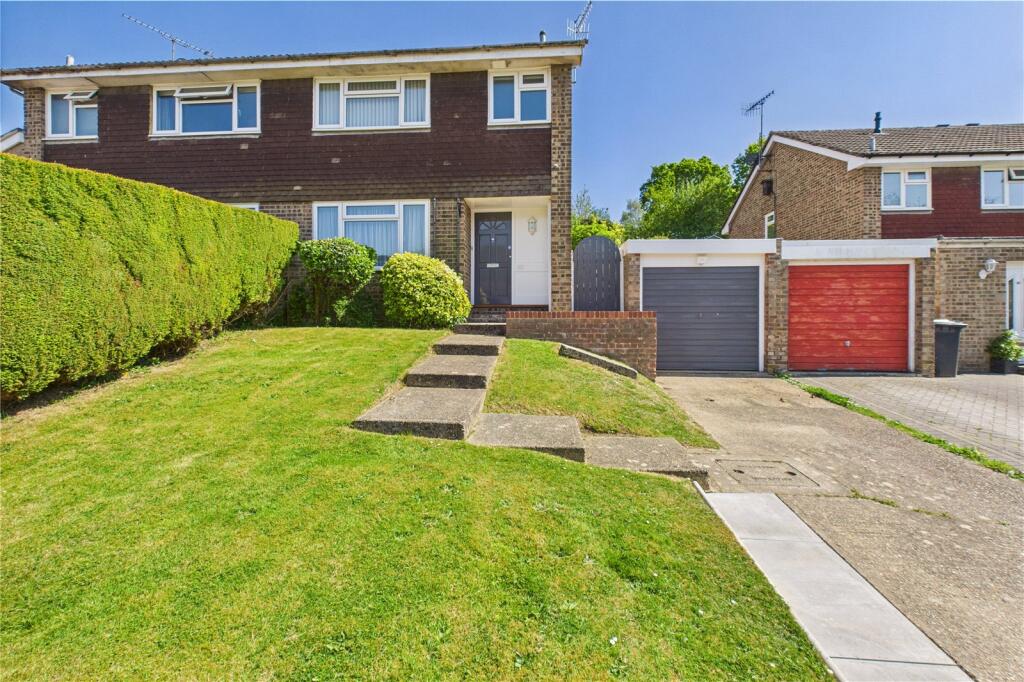 3 bedroom semi-detached house