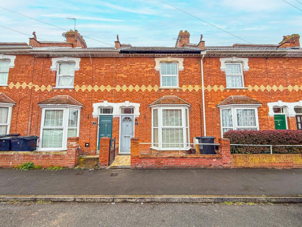 Main image of property: Halesleigh Road, Bridgwater, Somerset, TA6 7DX