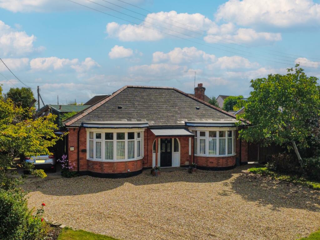 Main image of property: Bathpool, Taunton - NO CHAIN!