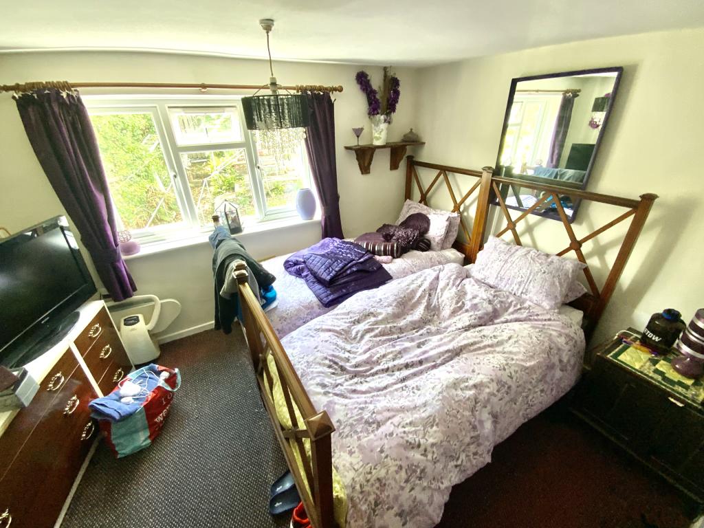 4 bedroom detached house for sale in Llanfairynghornwy, Holyhead, LL65