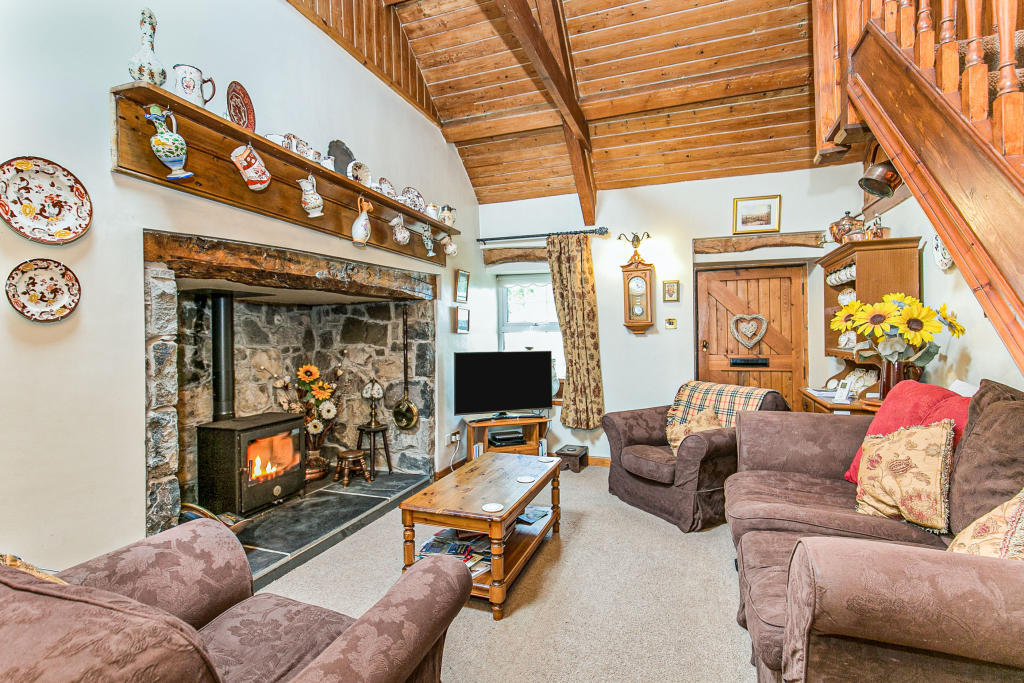 3 bedroom cottage for sale in Nefyn, Nefyn, LL53