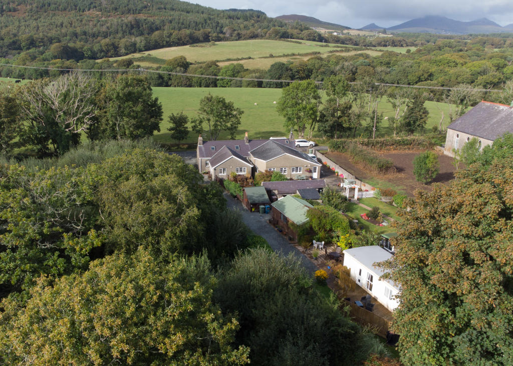 3 bedroom cottage for sale in Nefyn, Nefyn, LL53