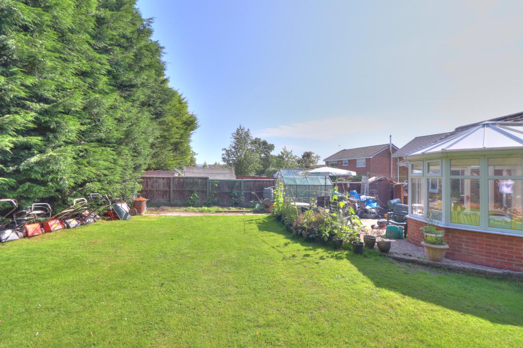 3 bedroom detached bungalow for sale in Springside View, Bury, BL8