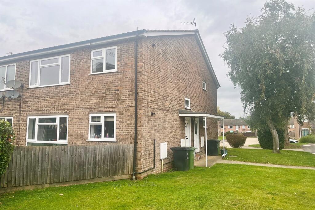 Main image of property: Parliament Road, Thame, OX9