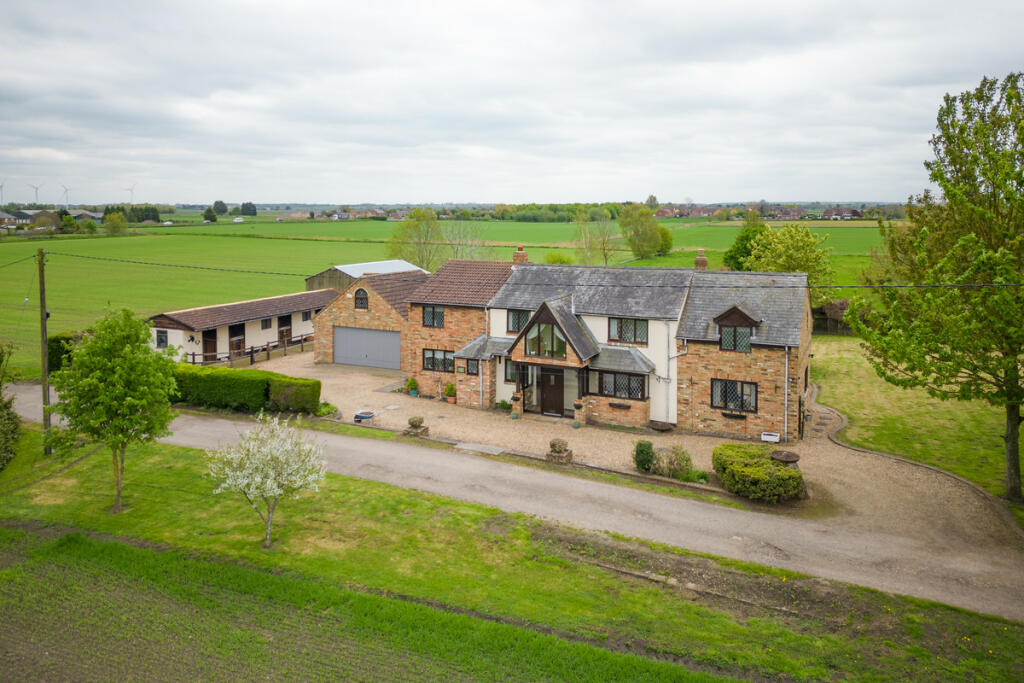 5 bedroom detached house for sale in Bucks Drove, Ramsey St Marys, PE26