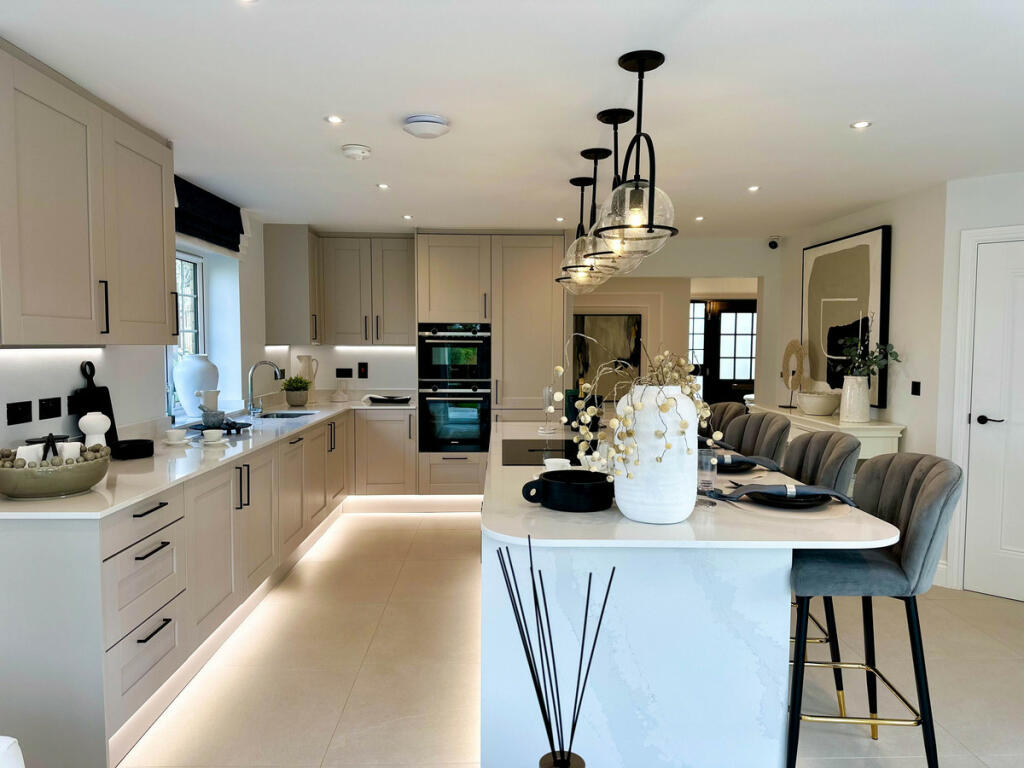 Additional property image - New Road at Hayfield Lodge, Over, CB24