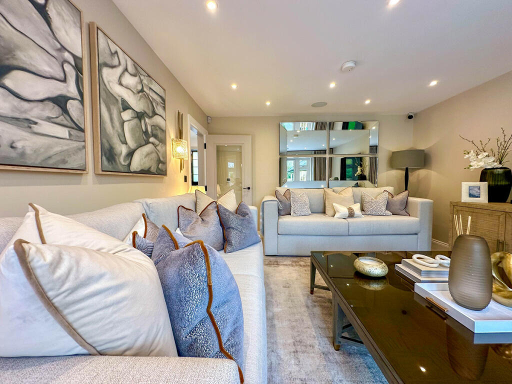Additional property image - New Road at Hayfield Lodge, Over, CB24