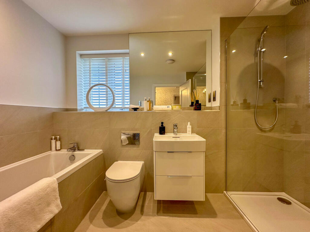 Additional property image - New Road at Hayfield Lodge, Over, CB24