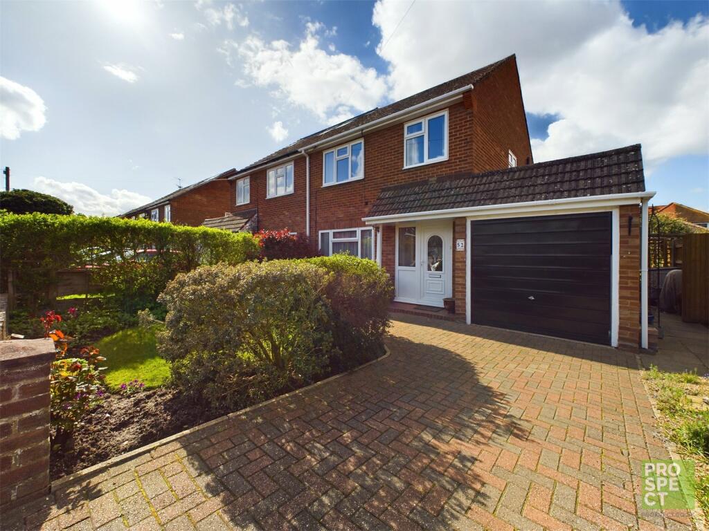 3 bedroom semidetached house for sale in White Acres Road, Mytchett