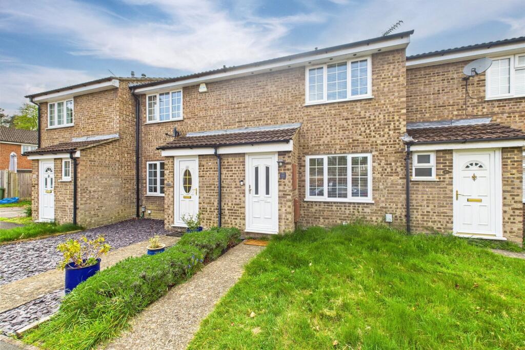 Main image of property: The Potteries, Farnborough, Hampshire, GU14
