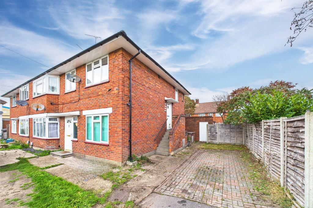 Main image of property: Covey Close, Farnborough, Hampshire, GU14