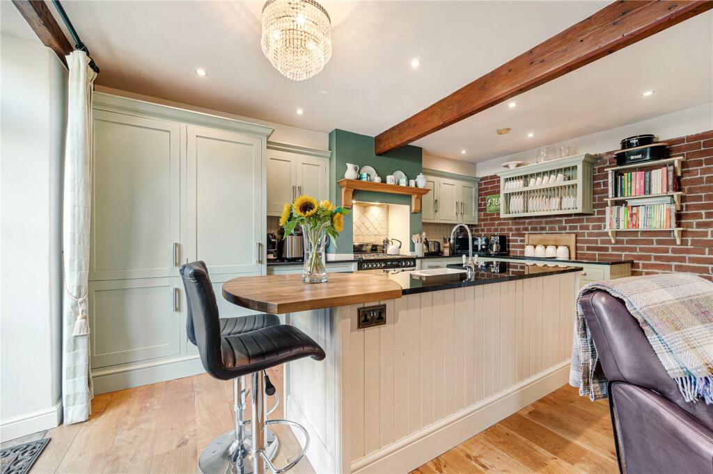 Additional property image - Heights Lane, Fence, Lancashire