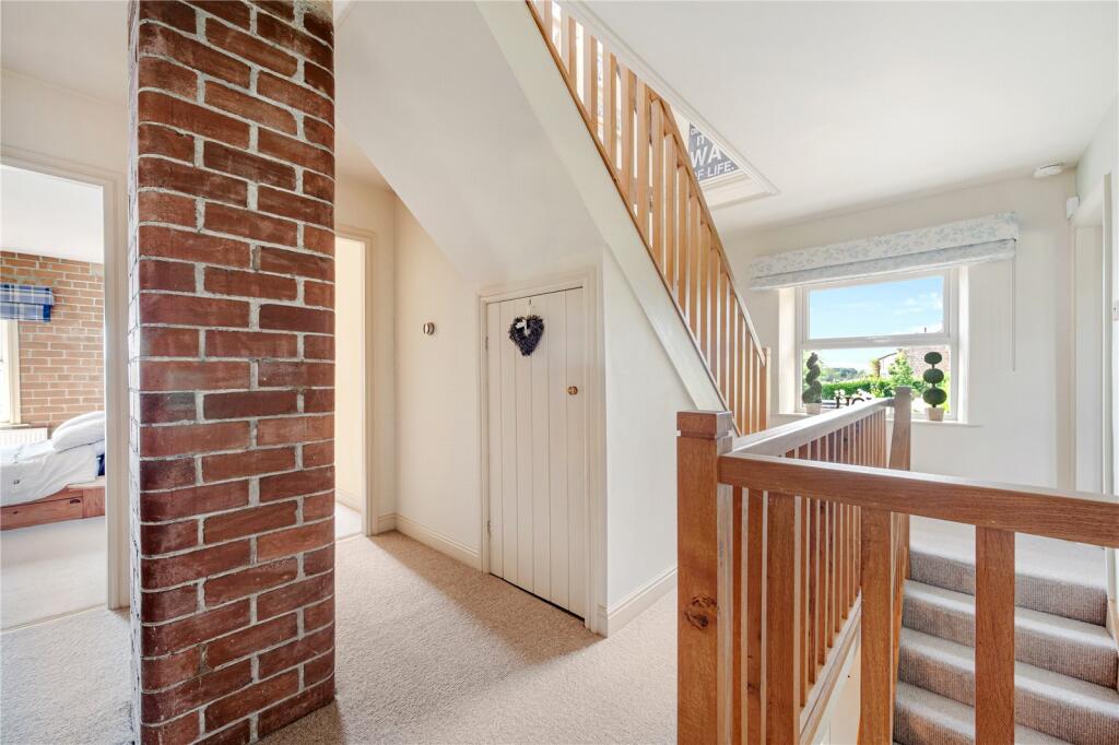 Additional property image - Heights Lane, Fence, Lancashire