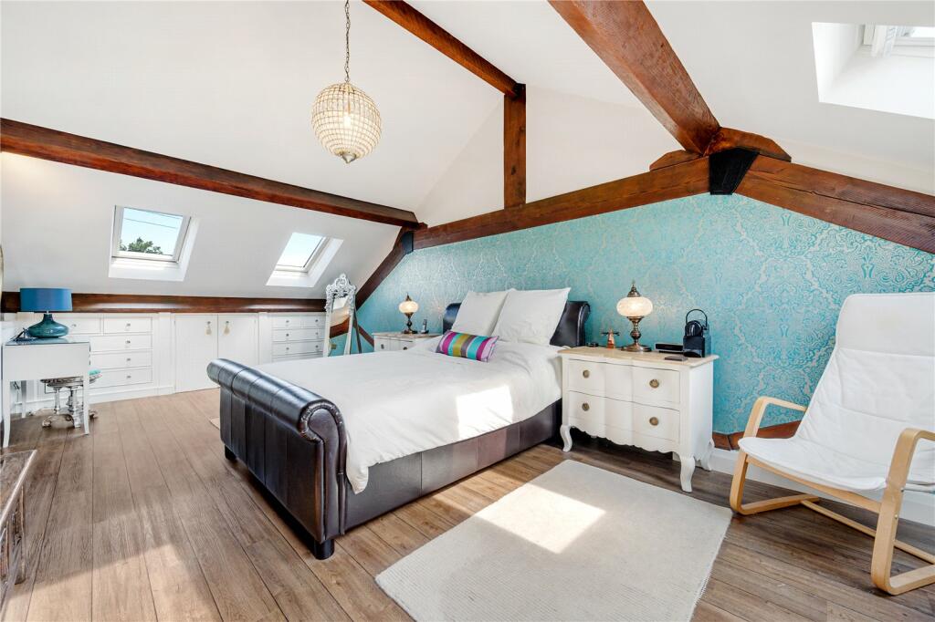 Additional property image - Heights Lane, Fence, Lancashire