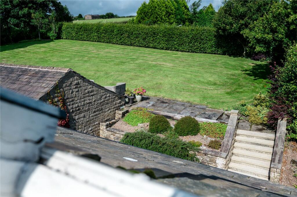 Additional property image - Heights Lane, Fence, Lancashire