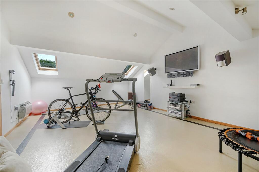 Additional property image - Heights Lane, Fence, Lancashire