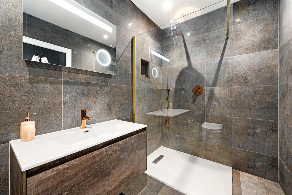 Additional property image - Longsight Road, Langho, Blackburn, Lancashire