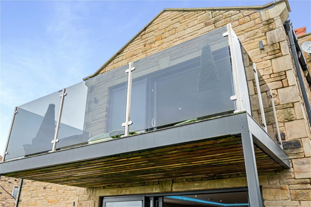Additional property image - Longsight Road, Langho, Blackburn, Lancashire