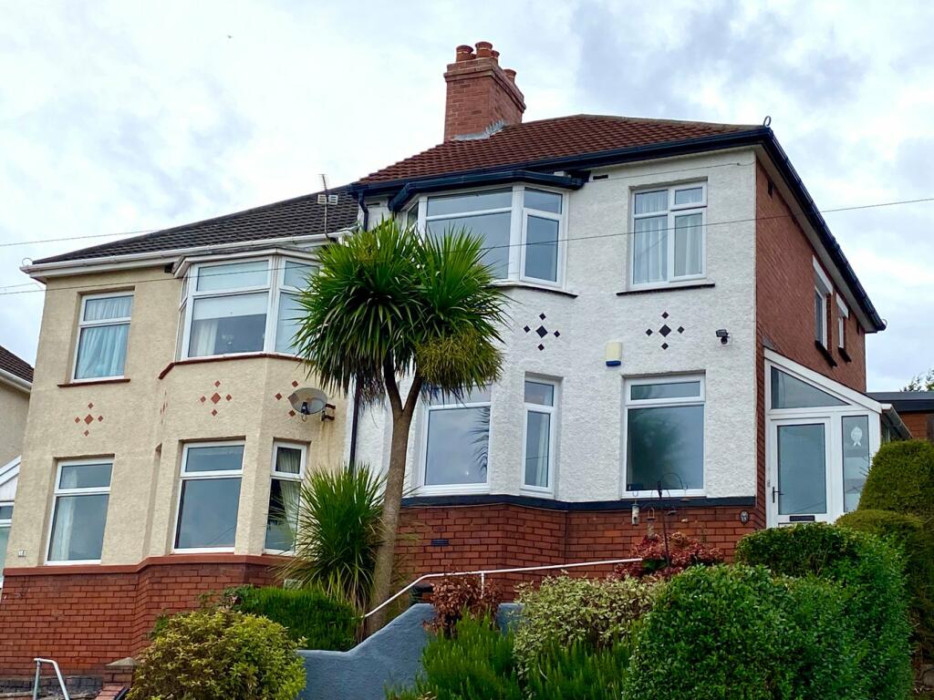 3 bedroom semidetached house for sale in Tennyson Road, Newport, NP19