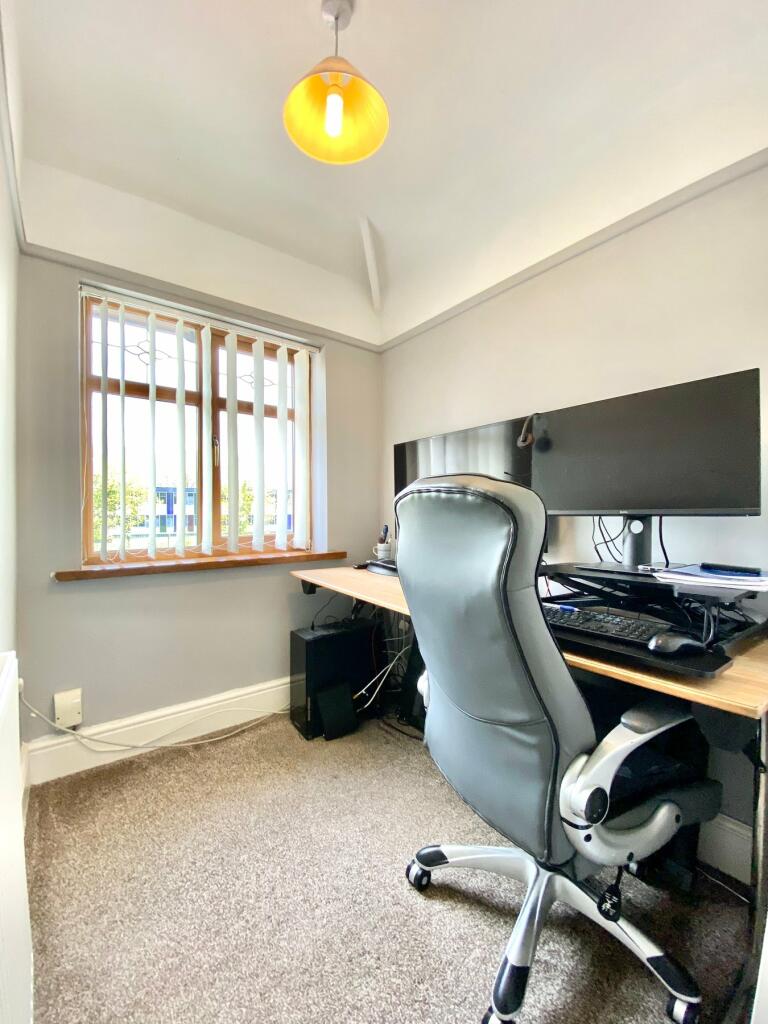 3 bedroom semidetached house for sale in Nash Road, Newport, NP19