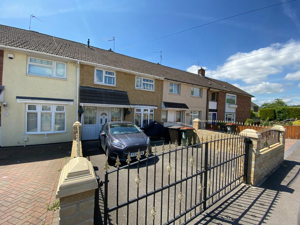 3 bedroom terraced house for sale in Beatty Road, Newport, NP19