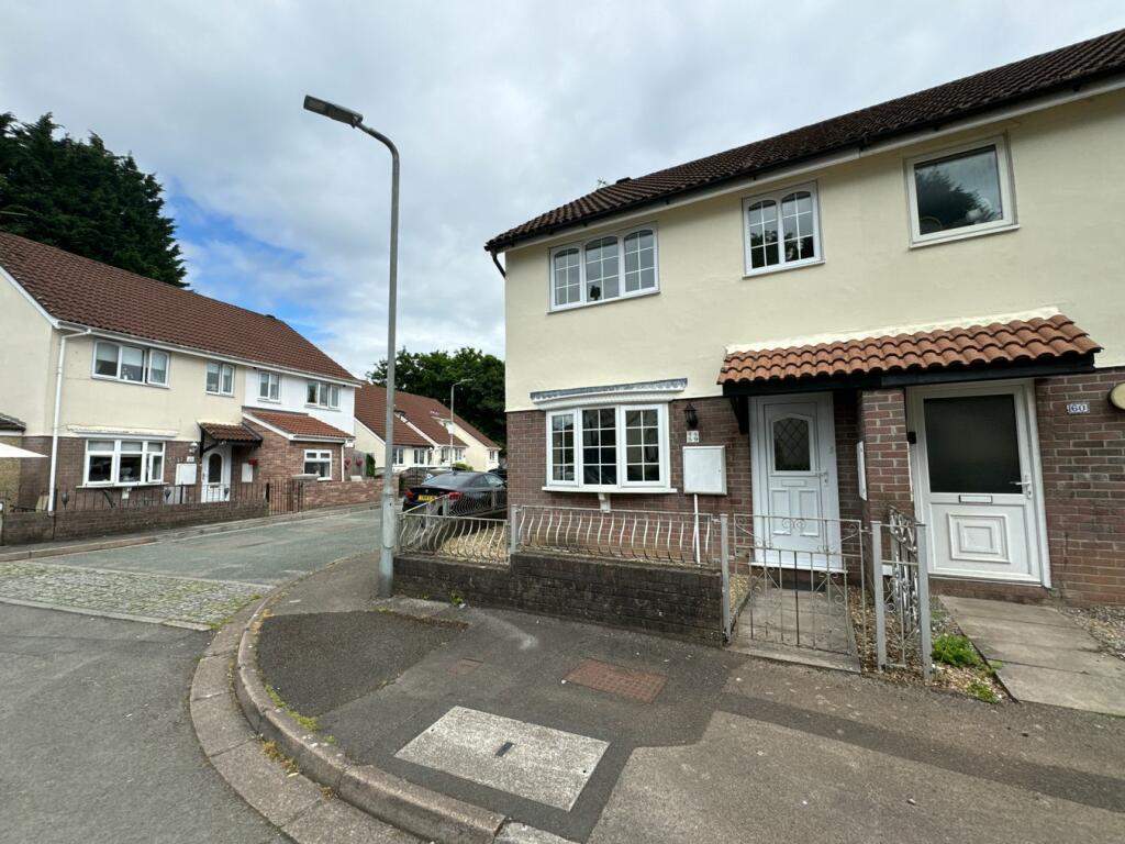 3 bedroom semidetached house for sale in Beech Grove, St Brides Wentlooge, Newport, NP10