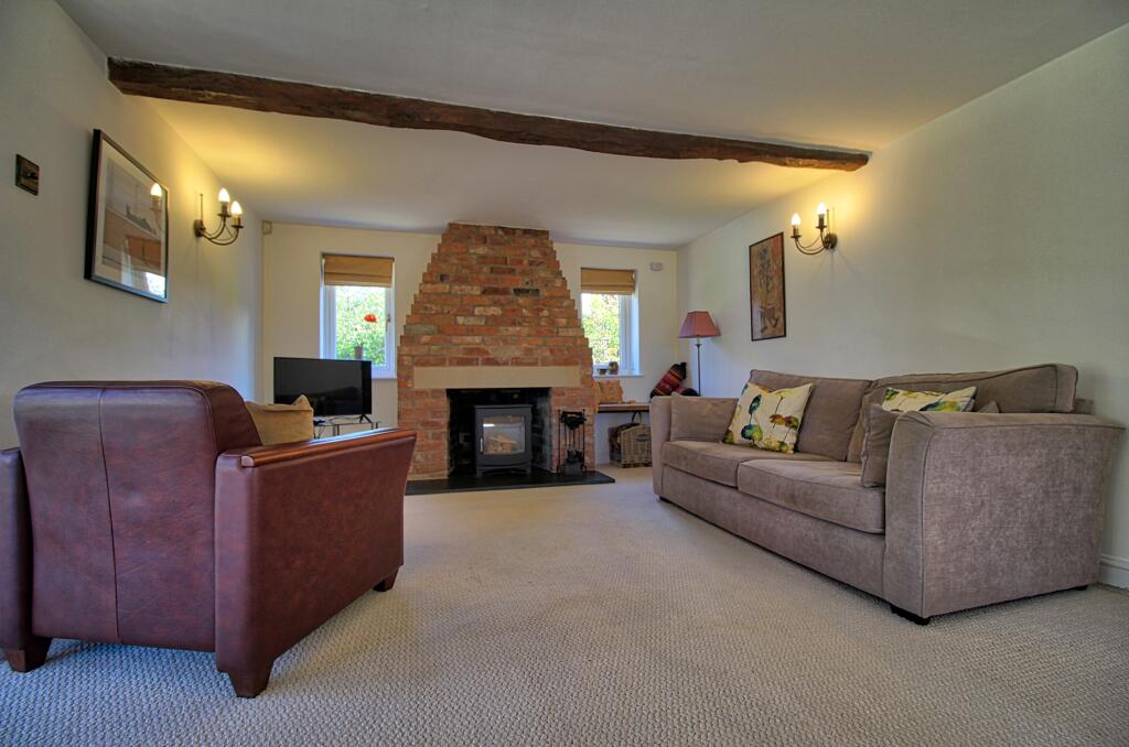 3 bedroom detached house for sale in Plough Road, Tibberton, Droitwich, WR9