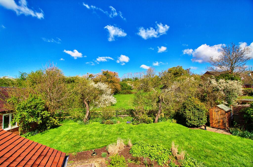 3 bedroom detached house for sale in Plough Road, Tibberton, Droitwich, WR9