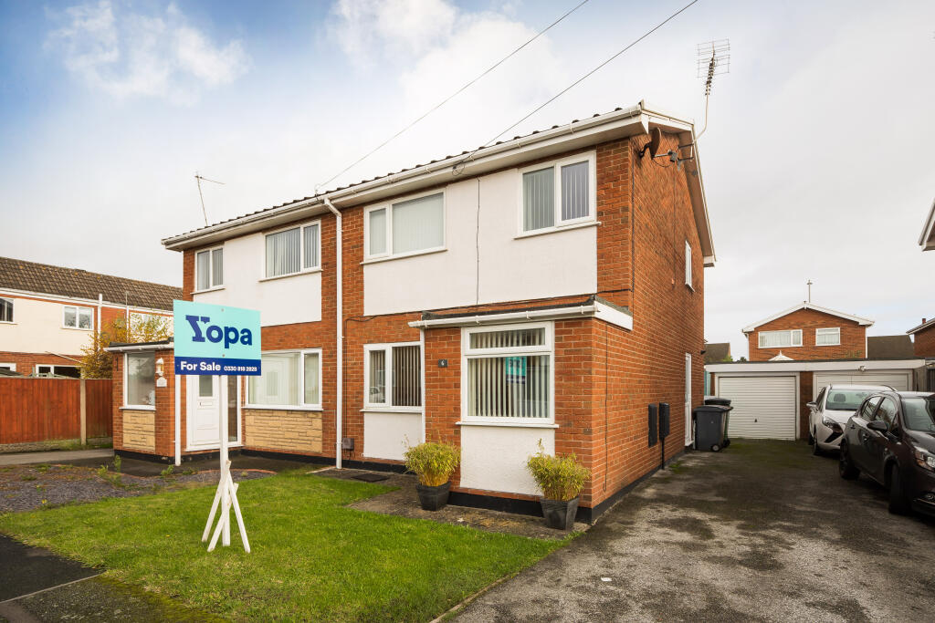 3 bedroom semidetached house for sale in Garswood Close, Wirral, CH46