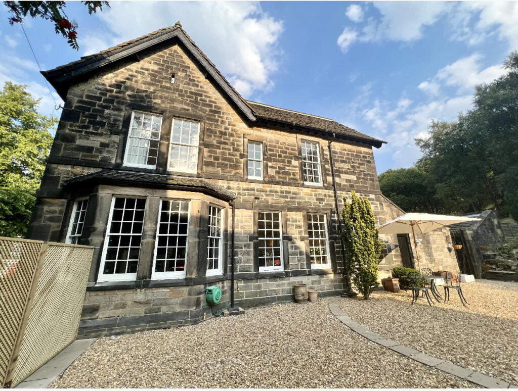 5 bedroom character property for sale in Burnley Road, Todmorden, OL14