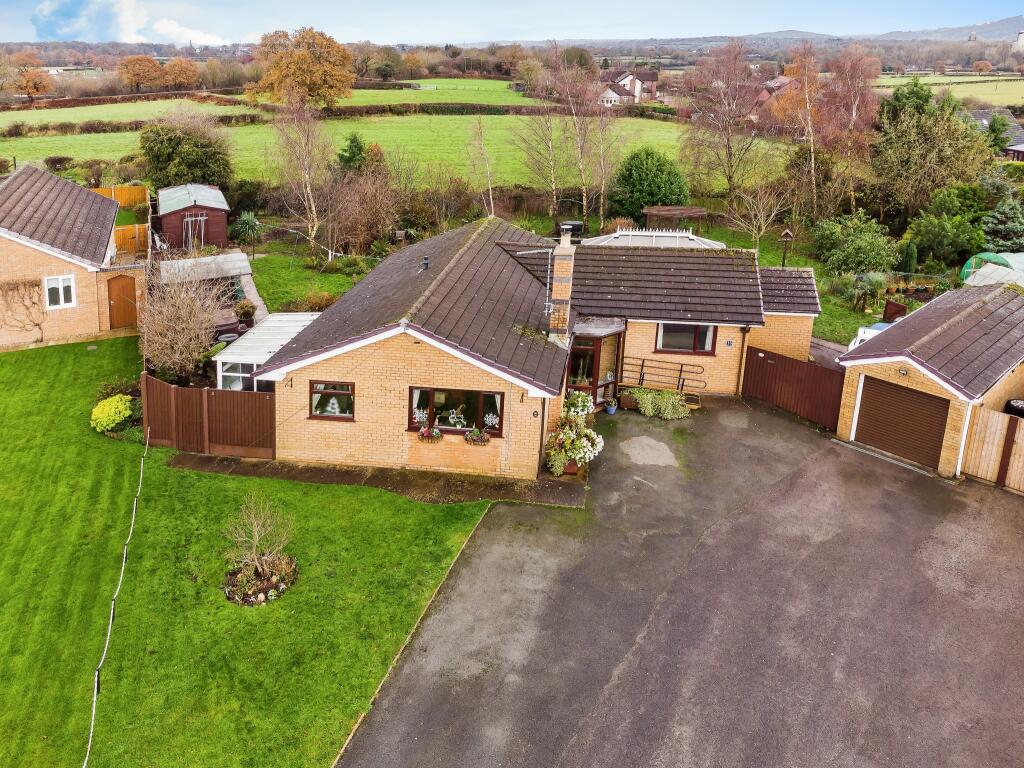 3 bedroom detached bungalow for sale in Westbury Drive, Buckley, CH7