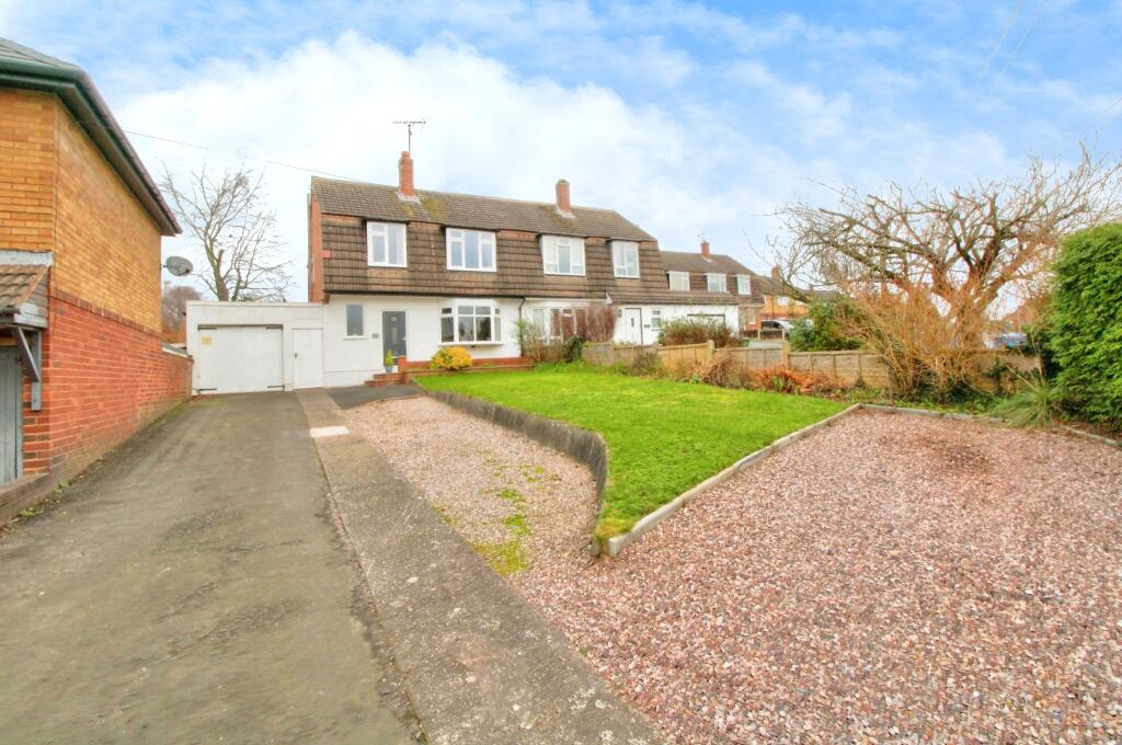 3 bedroom semidetached house for sale in Planks Lane, Wombourne, WV5