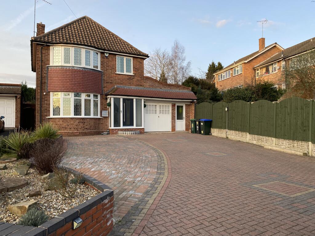3 bedroom detached house for sale in Hamstead Road, Great Barr