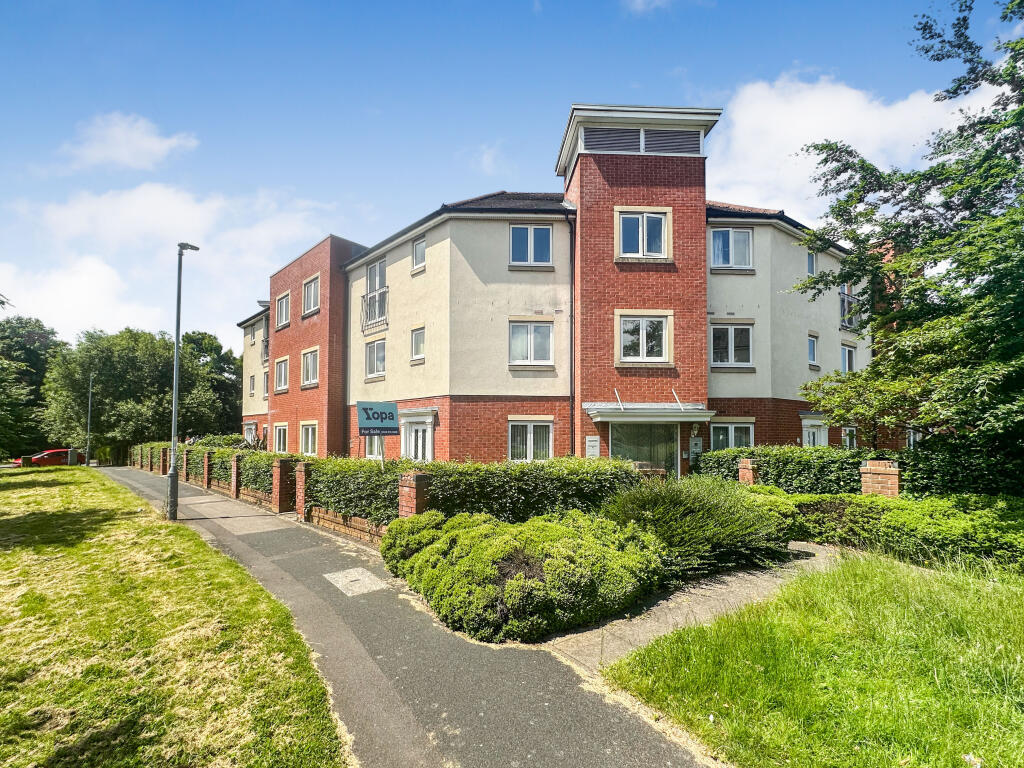 2 bedroom apartment for sale in Dunoon Drive, Wolverhampton, WV4