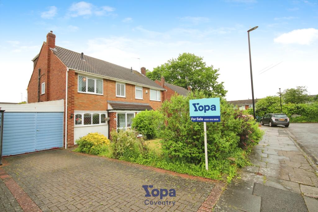 4 bedroom semidetached house for sale in Ravensthorpe Close, Coventry, CV3