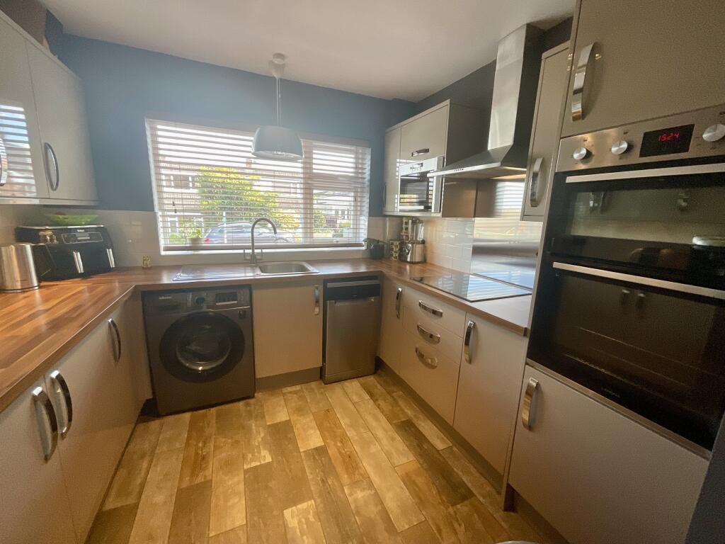 3 bedroom bungalow for sale in Bracken Way, Frodsham, WA6
